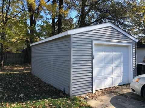 440 Concord Ave, Elyria, OH 44035 photo 2