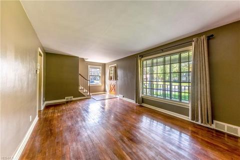 115 Forest Park Dr, Boardman, OH 44512 photo 7