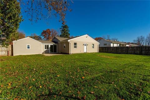 40945 Myrtle Ct, Elyria, OH 44035 photo 32