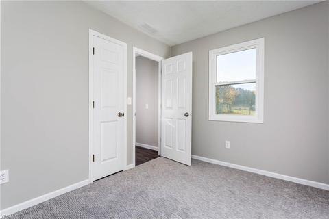 40945 Myrtle Ct, Elyria, OH 44035 photo 29