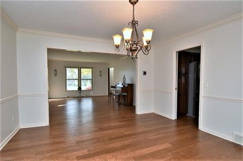 36032 Derby Downs Dr, Solon, OH 44139 photo 5