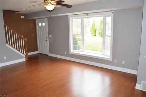 6115 Pineview Dr, Madison, OH 44057 photo 3