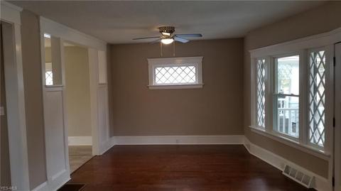 1721 E 47th St, Ashtabula, OH 44004 photo 9