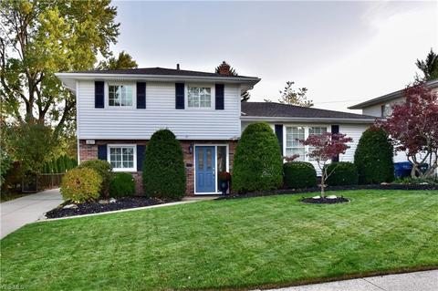 2897 Hetzel Dr, Parma, OH 44134 photo 1
