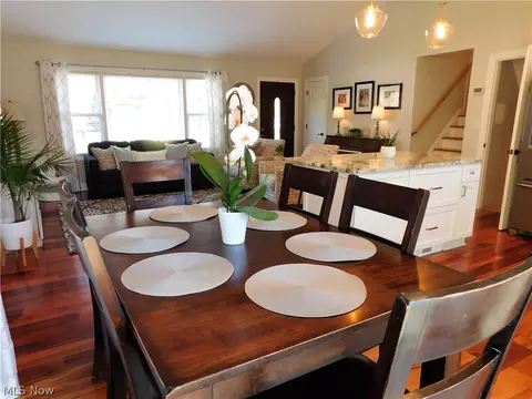 8296 Wright Rd, Broadview Heights, OH 44147 photo 8