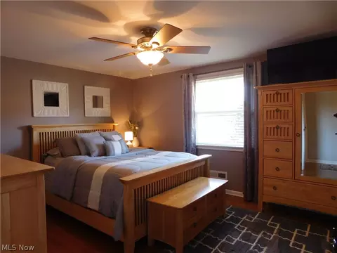 8296 Wright Rd, Broadview Heights, OH 44147 photo 11