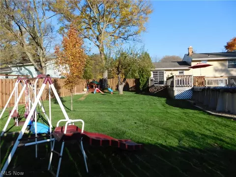 8296 Wright Rd, Broadview Heights, OH 44147 photo 27