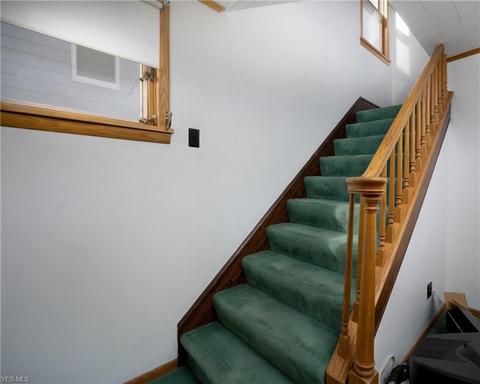 323 Spring St, Dennison, OH 44621 photo 8