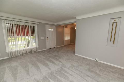 5502 Forest Ave, Parma, OH 44129 photo 10