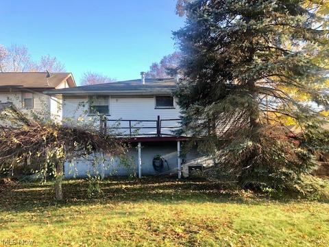 408 E 2nd St, Dover, OH 44622 photo 2
