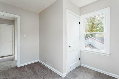 247 Bellfield Ave, Elyria, OH 44035 photo 17