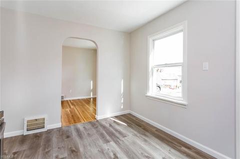 247 Bellfield Ave, Elyria, OH 44035 photo 14