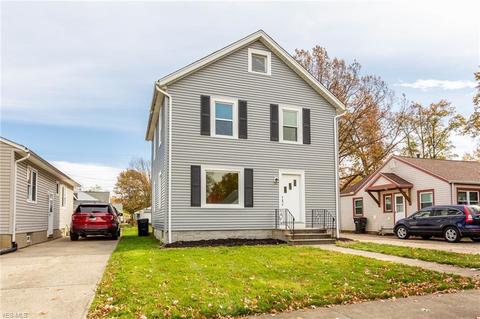 247 Bellfield Ave, Elyria, OH 44035 photo 3
