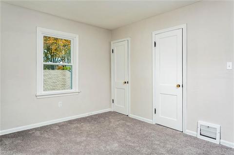 247 Bellfield Ave, Elyria, OH 44035 photo 20