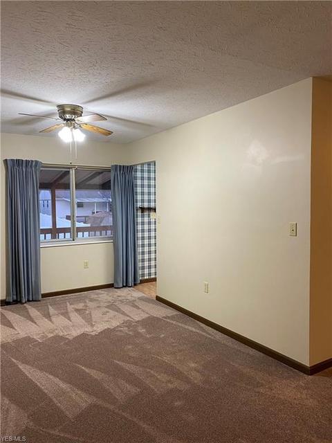 1346 E 27th St, Ashtabula, OH 44004 photo 8