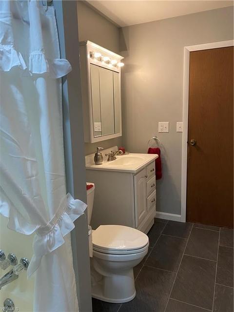 1346 E 27th St, Ashtabula, OH 44004 photo 21