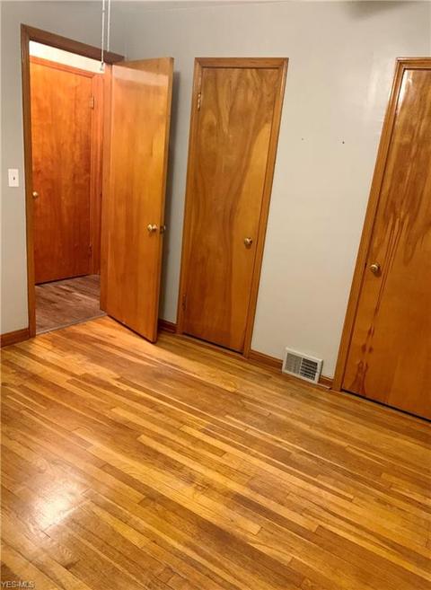32734 Willowick Dr, Willowick, OH 44095 photo 11