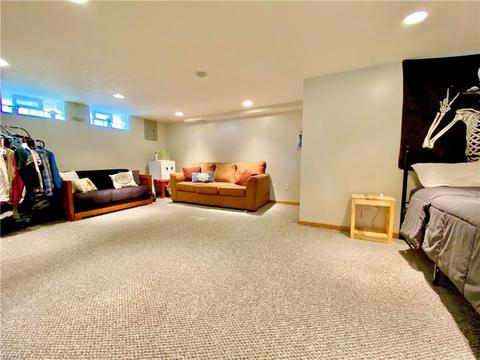 32734 Willowick Dr, Willowick, OH 44095 photo 19