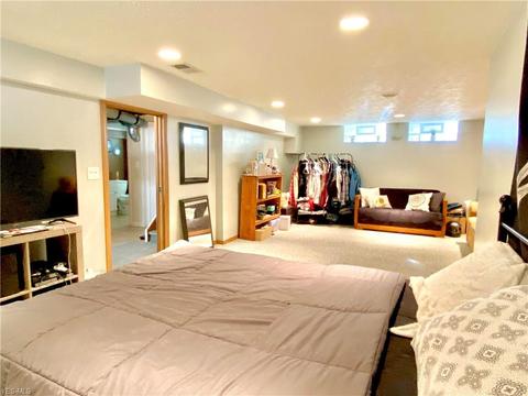32734 Willowick Dr, Willowick, OH 44095 photo 21