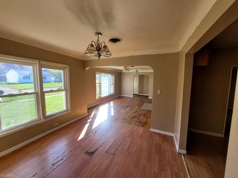 5435 Madison Ave, Ashtabula, OH 44004 photo 2