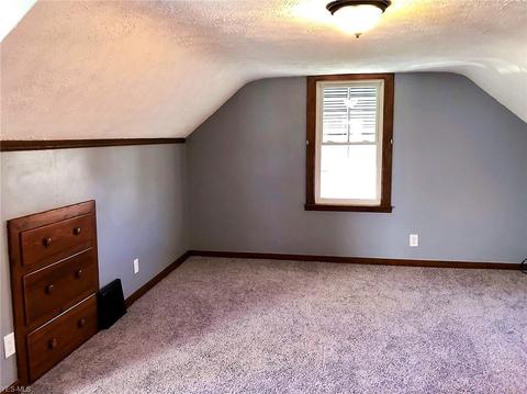 205 Roosevelt Ave, Elyria, OH 44035 photo 18