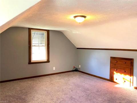 205 Roosevelt Ave, Elyria, OH 44035 photo 17