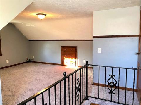 205 Roosevelt Ave, Elyria, OH 44035 photo 16