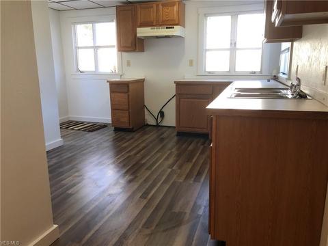 521 N Broadway St, Barnesville, OH 43713 photo 25