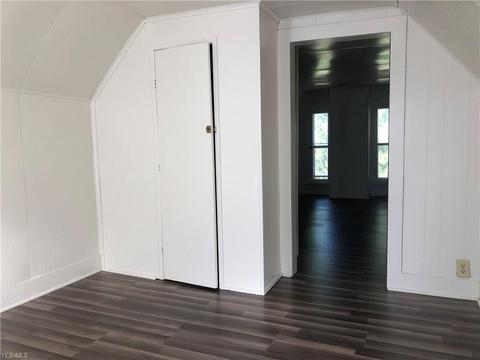 521 N Broadway St, Barnesville, OH 43713 photo 22