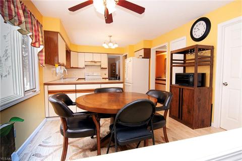 34725 Ada Dr, Solon, OH 44139 photo 8