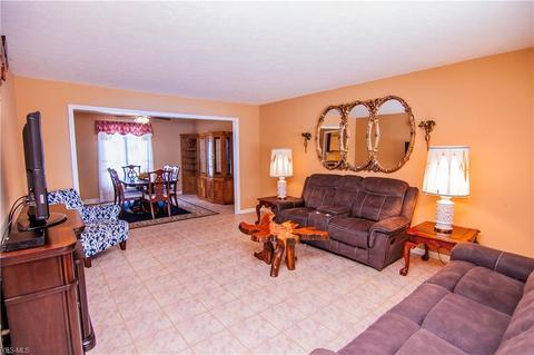 34725 Ada Dr, Solon, OH 44139 photo 4