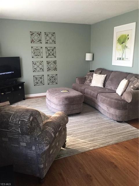 2137 E 42nd St, Ashtabula, OH 44004 photo 9