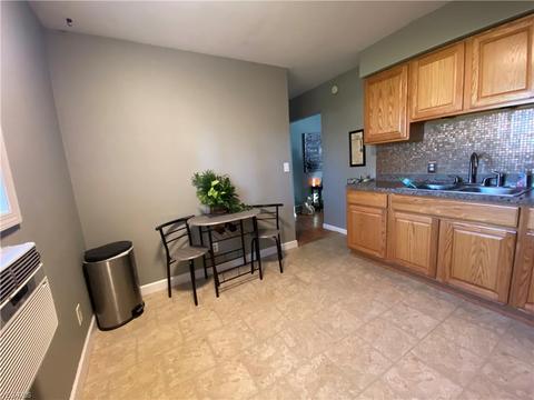 2137 E 42nd St, Ashtabula, OH 44004 photo 6
