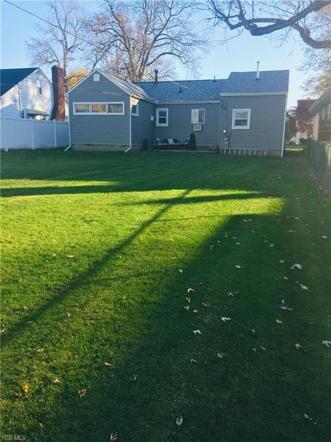 2137 E 42nd St, Ashtabula, OH 44004 photo 17