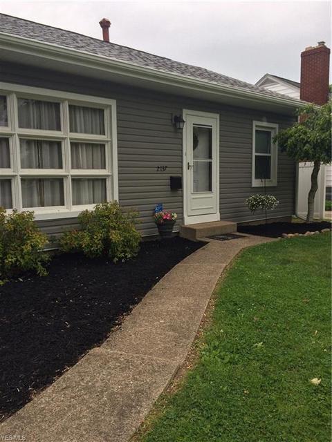 2137 E 42nd St, Ashtabula, OH 44004 photo 2