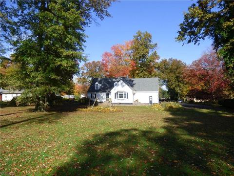 3742 Devon Dr SE, Warren, OH 44484 photo 3