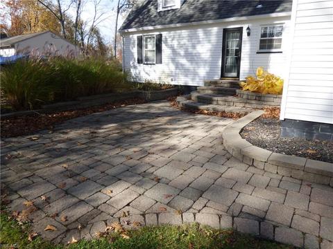3742 Devon Dr SE, Warren, OH 44484 photo 5