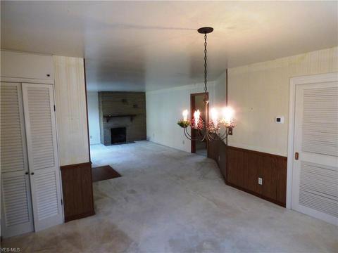 3742 Devon Dr SE, Warren, OH 44484 photo 12