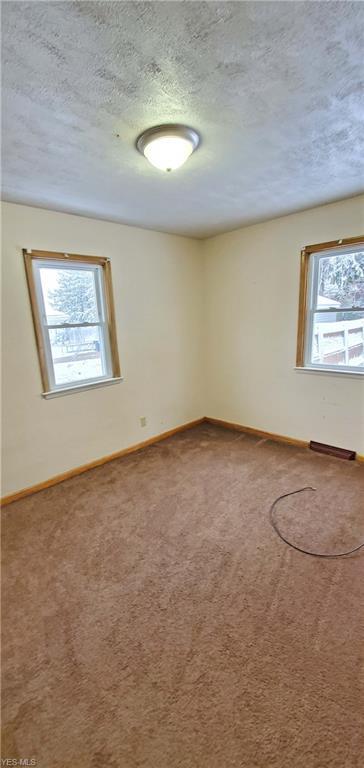 955 Afton Ave, Youngstown, OH 44512 photo 8