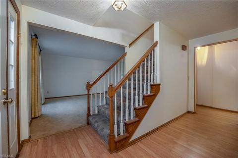 4915 Lawndale St NW, Canton, OH 44708 photo 10