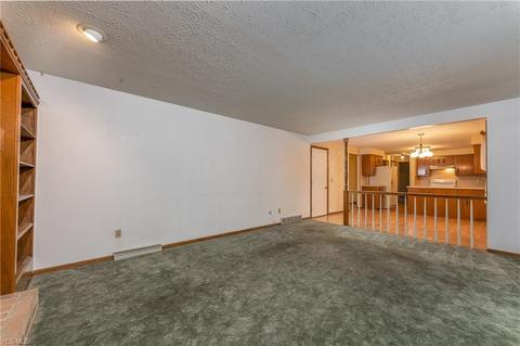 4915 Lawndale St NW, Canton, OH 44708 photo 5