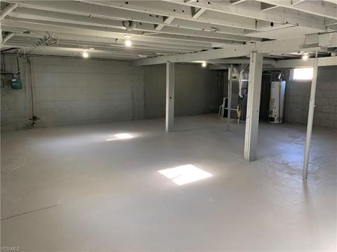 419 Main St, Dover, OH 44622 photo 18