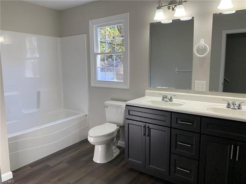 419 Main St, Dover, OH 44622 photo 13