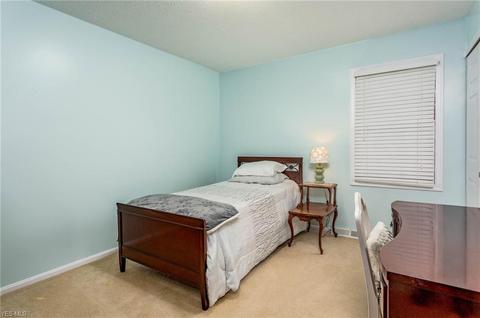 144 Pepperdine Dr, Elyria, OH 44035 photo 16