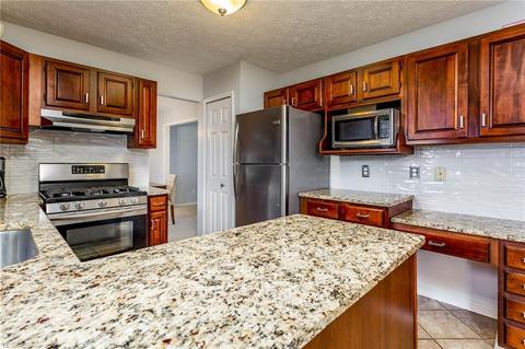 144 Pepperdine Dr, Elyria, OH 44035 photo 6