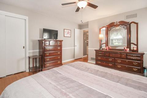 227 Yale Ave, Elyria, OH 44035 photo 16