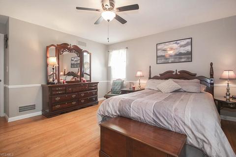 227 Yale Ave, Elyria, OH 44035 photo 15
