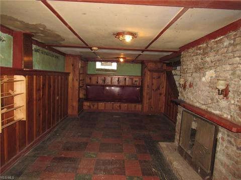 634 Cambridge Ave, Elyria, OH 44035 photo 4
