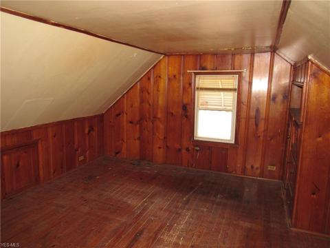 634 Cambridge Ave, Elyria, OH 44035 photo 16