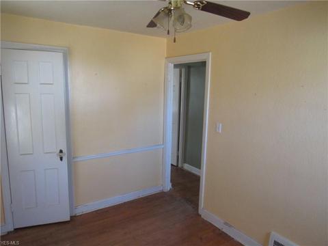 634 Cambridge Ave, Elyria, OH 44035 photo 14
